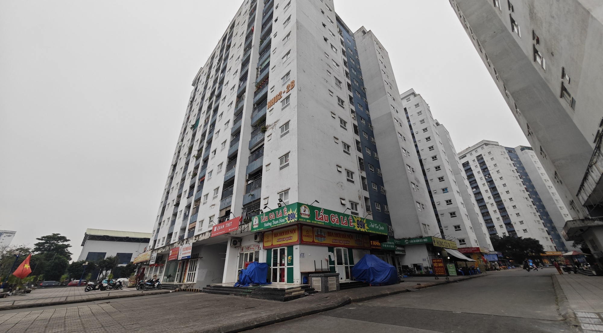 Nhân chứng kể lại khoảnh khắc nổ bình gas mini khiến 1 cô gái bị thương tại quán lẩu ở Hà Nội- Ảnh 3.