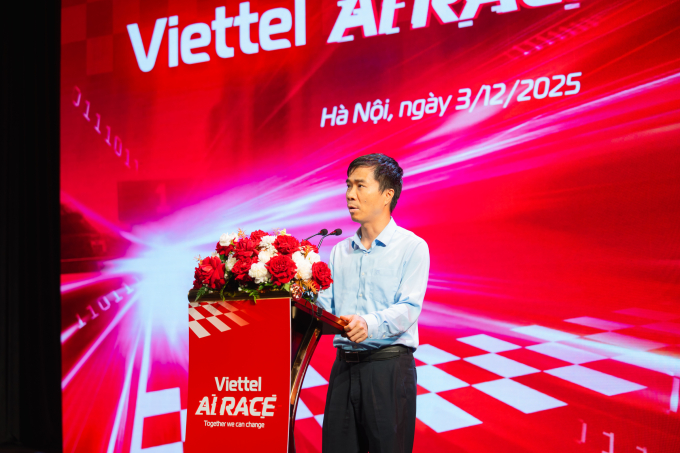 Ông Nguyễn Đạt, Phó tổng giám đốc tập đoàn Viettel phát biểu tại buổi trao giải. Ảnh: Viettel