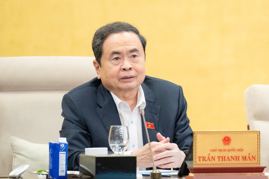 Vì sao chưa thể chốt “Nhà nước trực tiếp biên soạn SGK hay xã hội hóa”? - 3