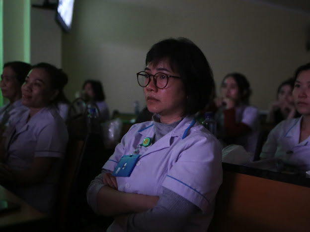 Cựu binh Thành cổ xem phim 'Mưa đỏ' ở bệnh viện, nghẹn ngào nhớ đồng đội- Ảnh 8.