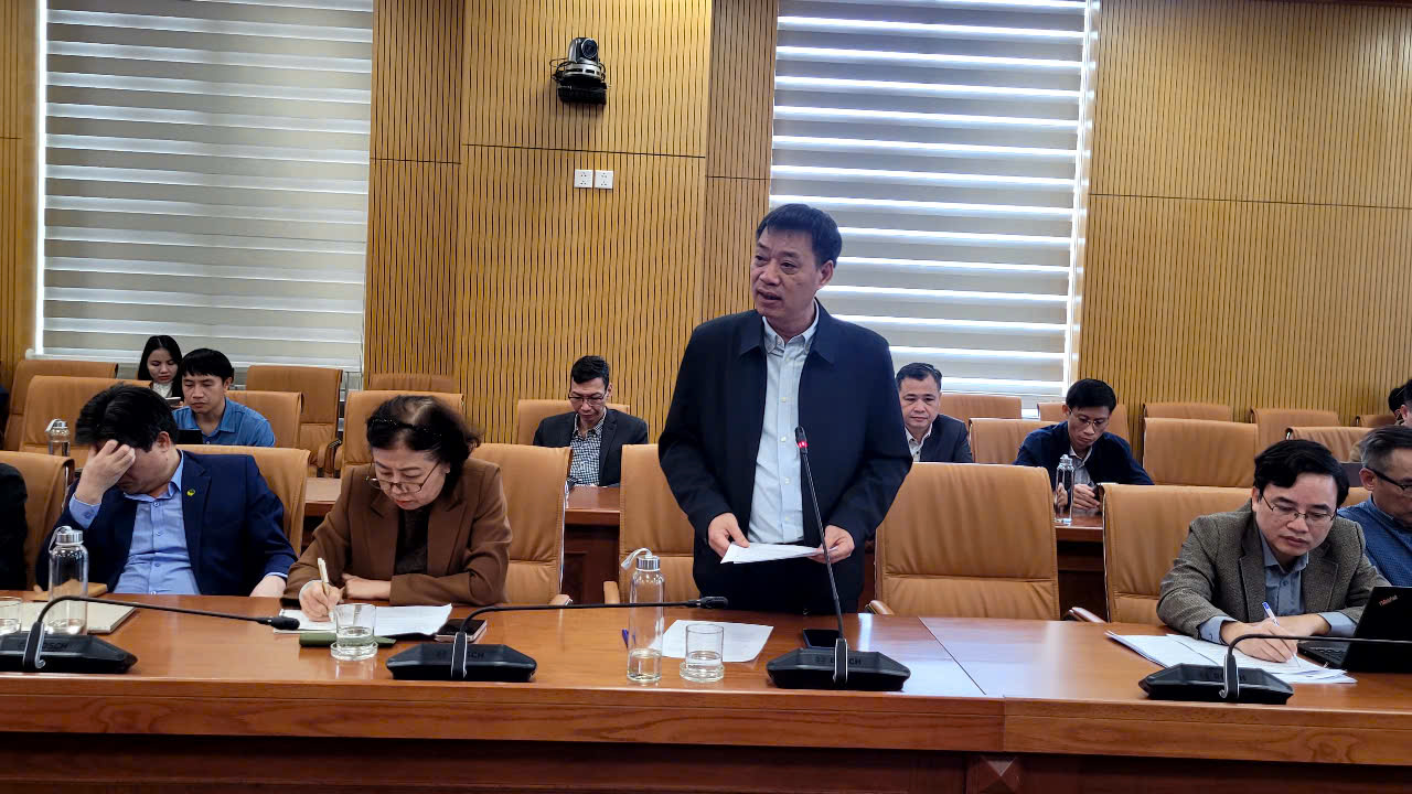 Bão số 16 sắp xuất hiện, dự báo diễn biến phức tạp, hướng vào khu vực nào của nước ta?- Ảnh 1.