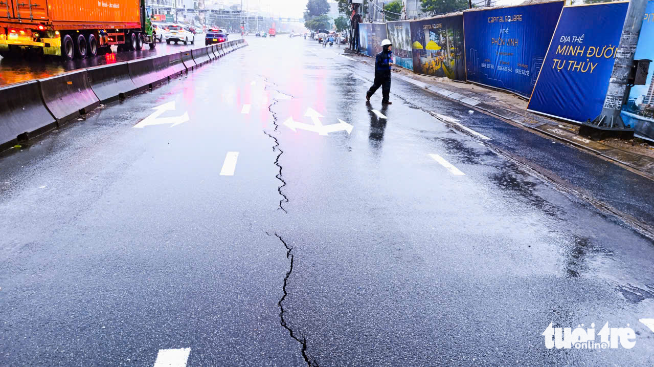 hố tử thần - Ảnh 2.