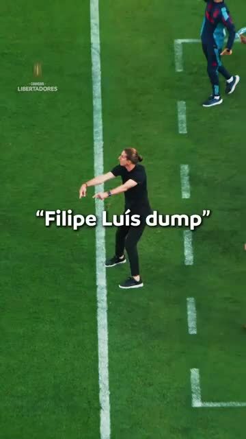 Filipe Luis ăn mừng chức vô địch Copa Libestadores