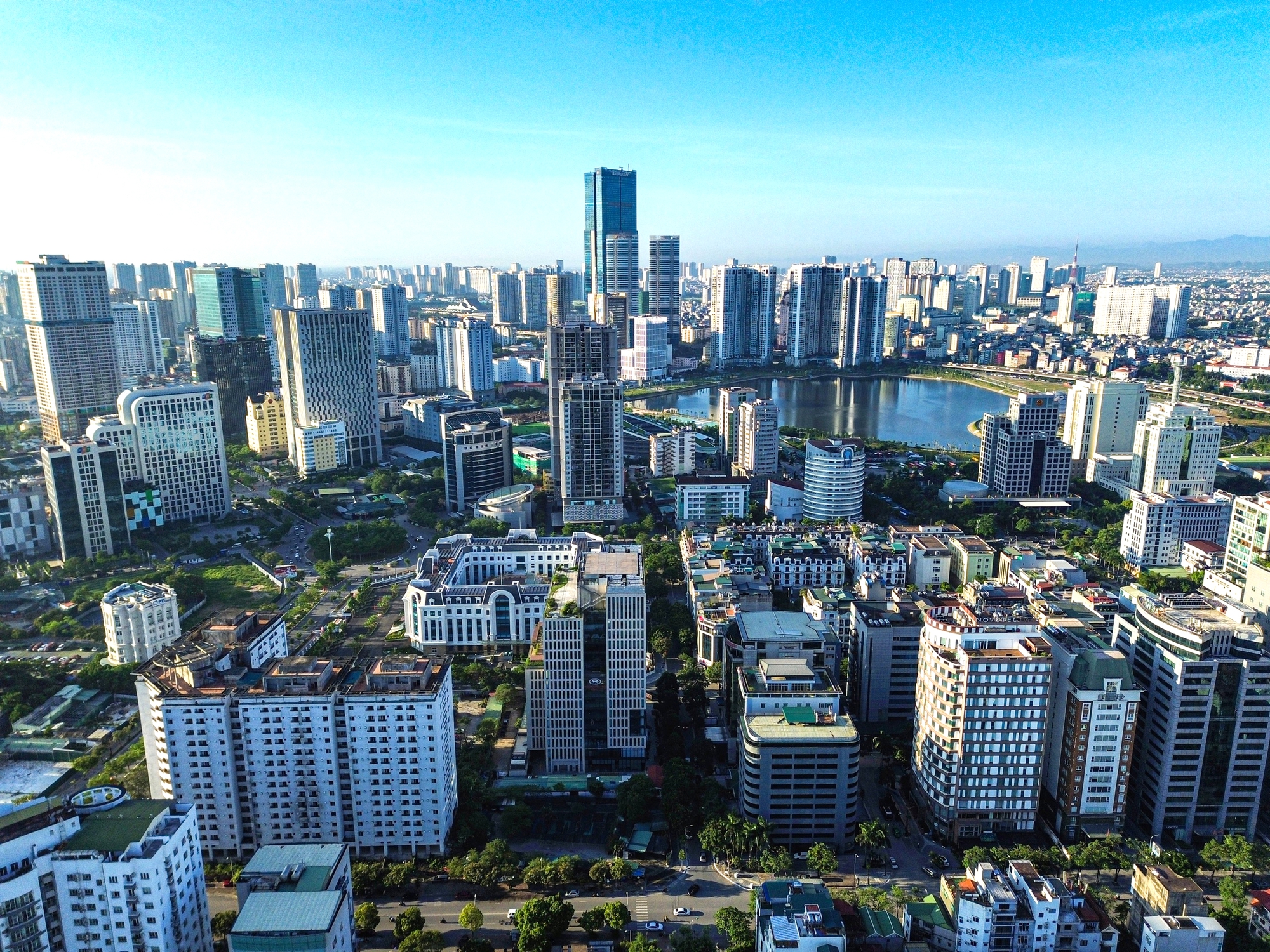 'Giá nhà quá cao, cơ quan chức năng cần có câu trả lời cho dân' - Ảnh 2.