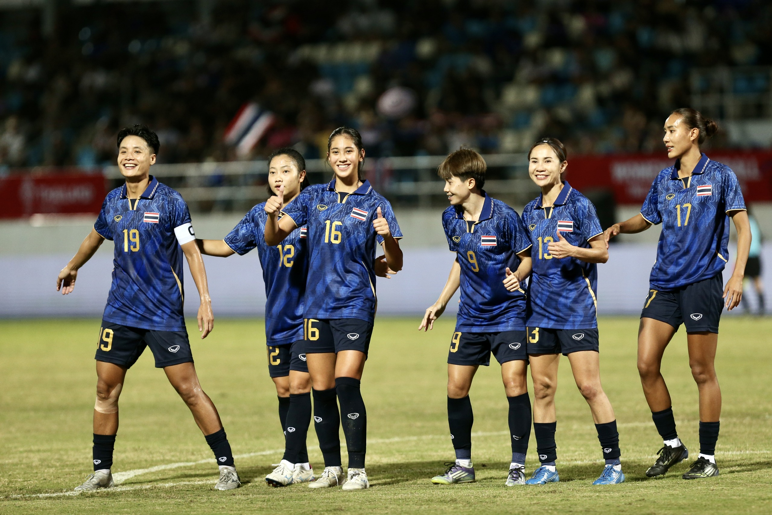 Indonesia phản lưới nhà khó tin rồi vỡ trận, đội tuyển nữ Thái Lan thắng cực đậm 8-0- Ảnh 7.