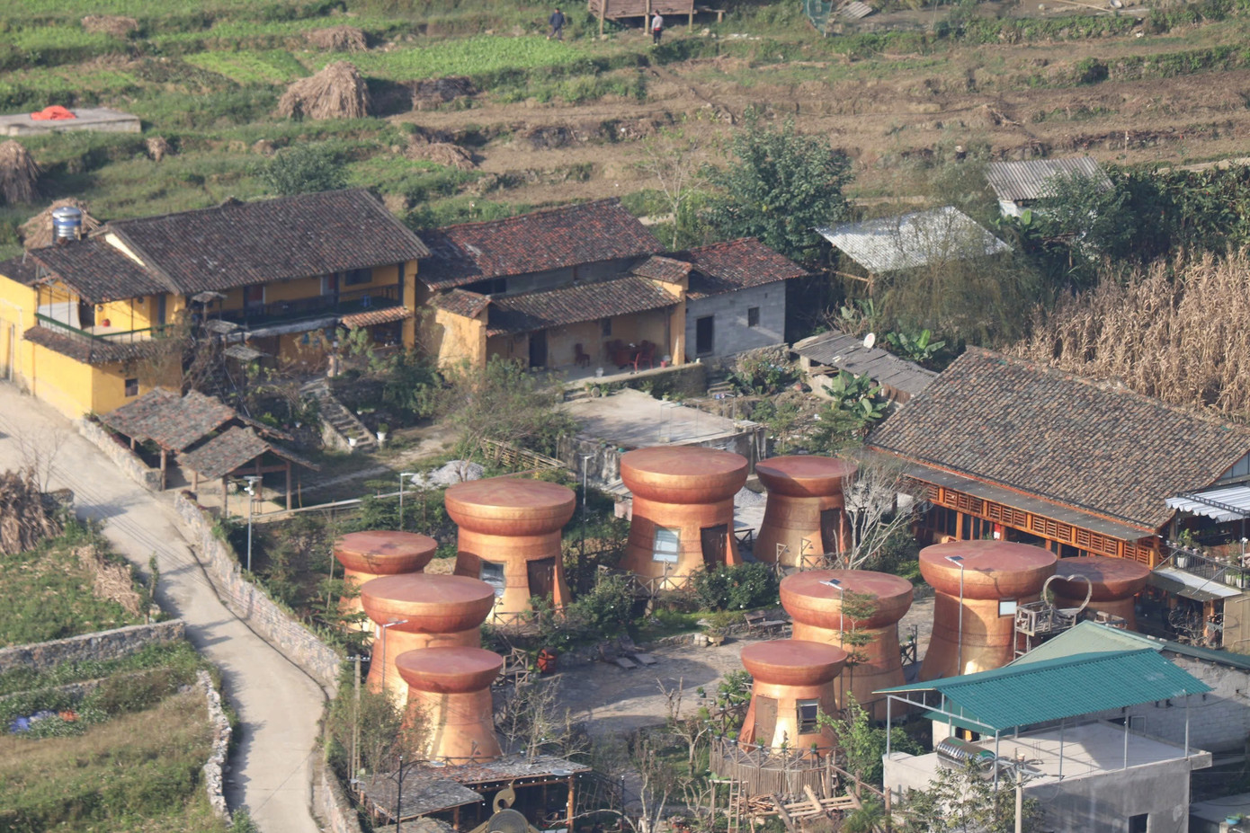 Kiến trúc 'làng trống đồng thu nhỏ' độc nhất vô nhị ở Tuyên Quang- Ảnh 2.