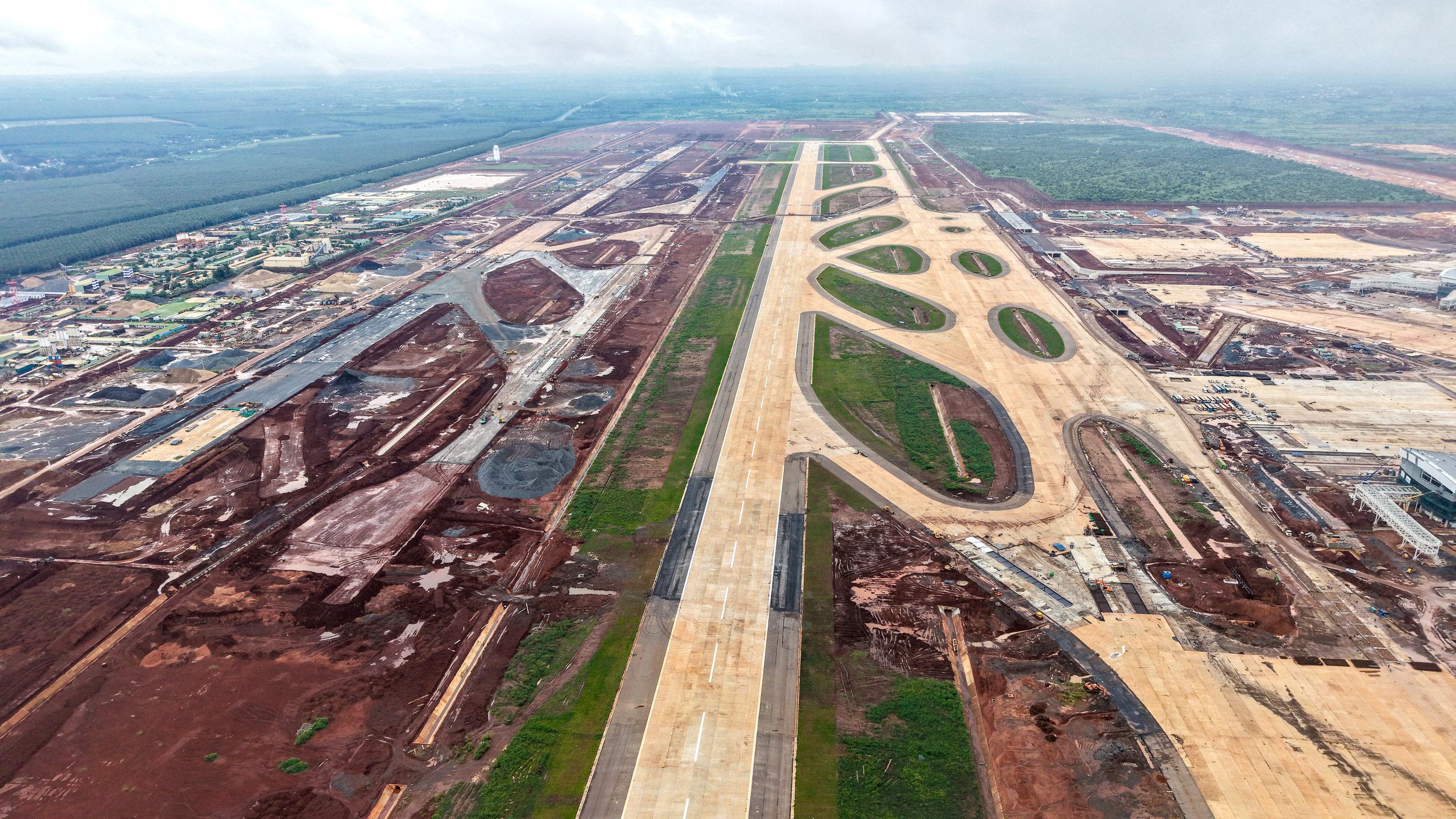 Người dân TP.HCM đến sân bay Long Thành bằng đường nào?- Ảnh 3.