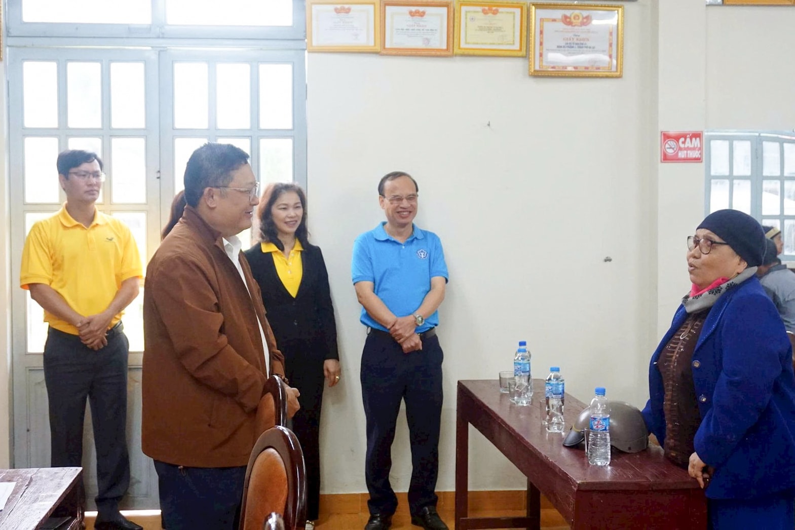 Lương hưu, trợ cấp gộp 3 tháng đang đến với người dân 4 tỉnh 2 img