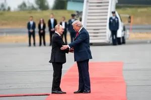 Mỹ sẽ công nhận quyền kiểm soát của Nga với Crimea, Donbass?