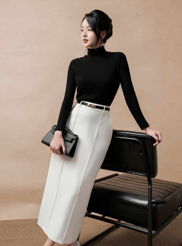 Khám phá vẻ đẹp nữ tính tinh tế từ thời trang tối giản 8 Khám phá vẻ đẹp nữ tính tinh tế từ thời trang tối giản - Ảnh 8.