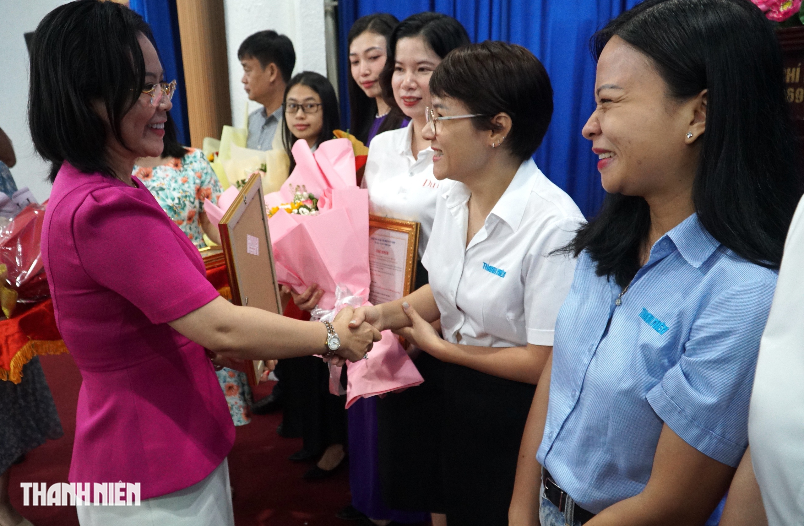 TP.HCM khen thưởng 9 tác phẩm hay, xuất sắc của Báo Thanh Niên  - Ảnh 2.