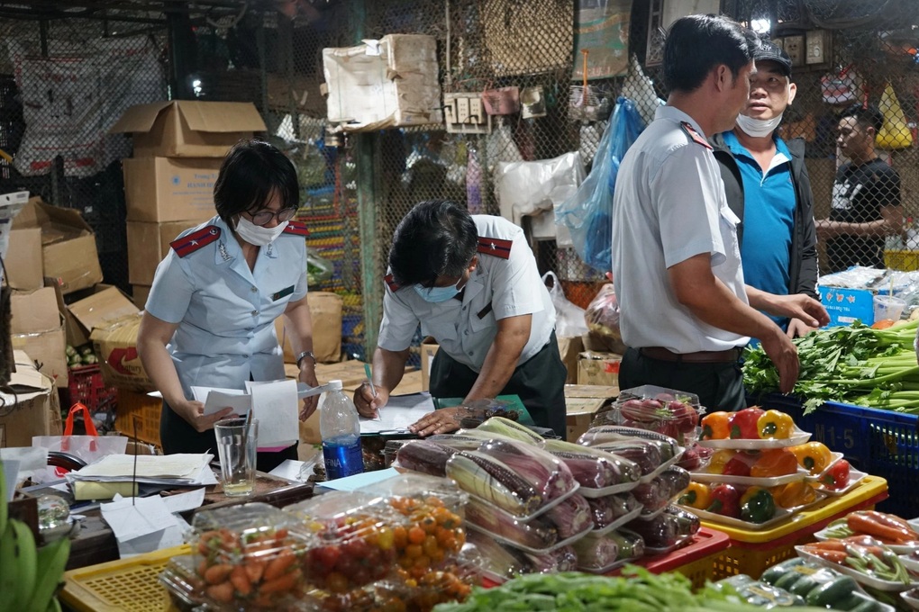 Giám đốc Sở ATTP: Vẫn còn suy nghĩ cái tốt đem xuất khẩu, rẻ rẻ để lại ăn - 2