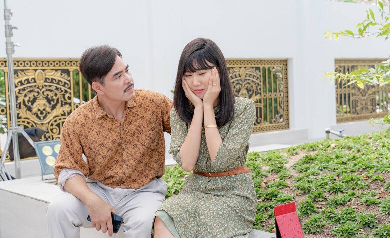 Ngoài Võ Cảnh, Thuý Ngân còn có dàn "bạn trai màn ảnh" cực phẩm, đóng với ai cũng được "đẩy thuyền" 11 Trong Gạo Nếp Gạo Tẻ, cả hai hoá thân thành đôi vợ chồng khắc khẩu.