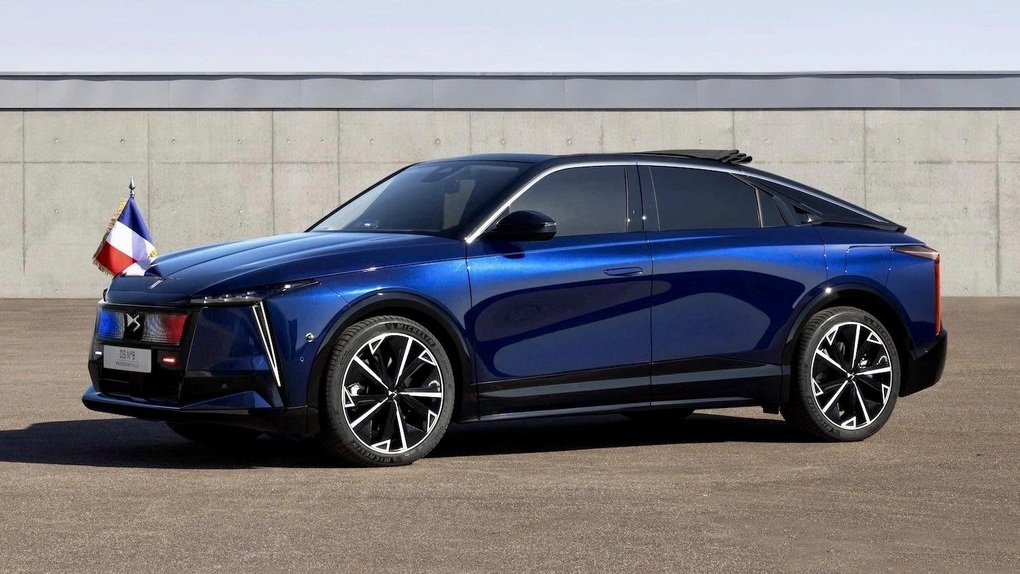 Điểm tương đồng của Lạc Hồng 900 LX với các mẫu xe chuyên dụng phục vụ tổng thống các nước - 3