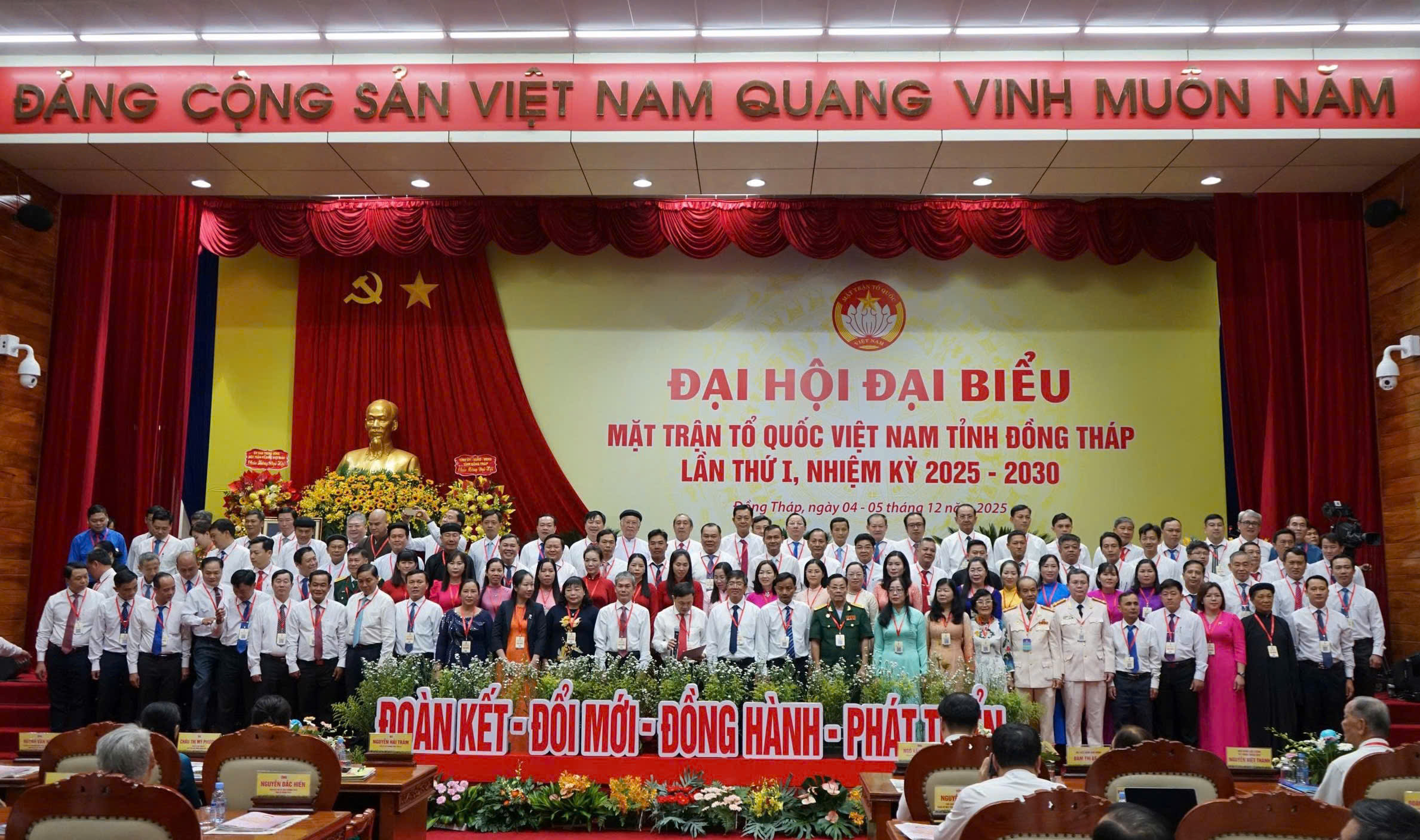 - Ảnh 3. - Ảnh 3.