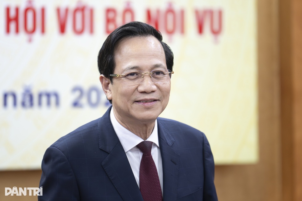 Bộ Nội vụ tiếp nhận cán bộ ngành LĐ-TBXH như chờ đón người nhà - 3