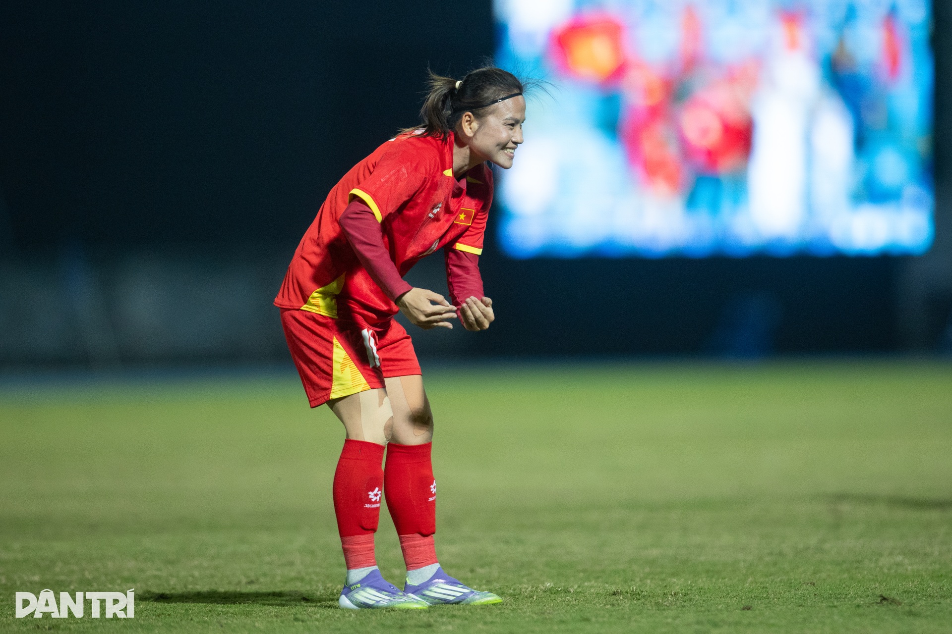 Cánh én Thanh Nhã tái xuất, góp sức vào chiến thắng 7-0 trước Malaysia - 10 Cánh én Thanh Nhã tái xuất, góp sức vào chiến thắng 7-0 trước Malaysia - 10