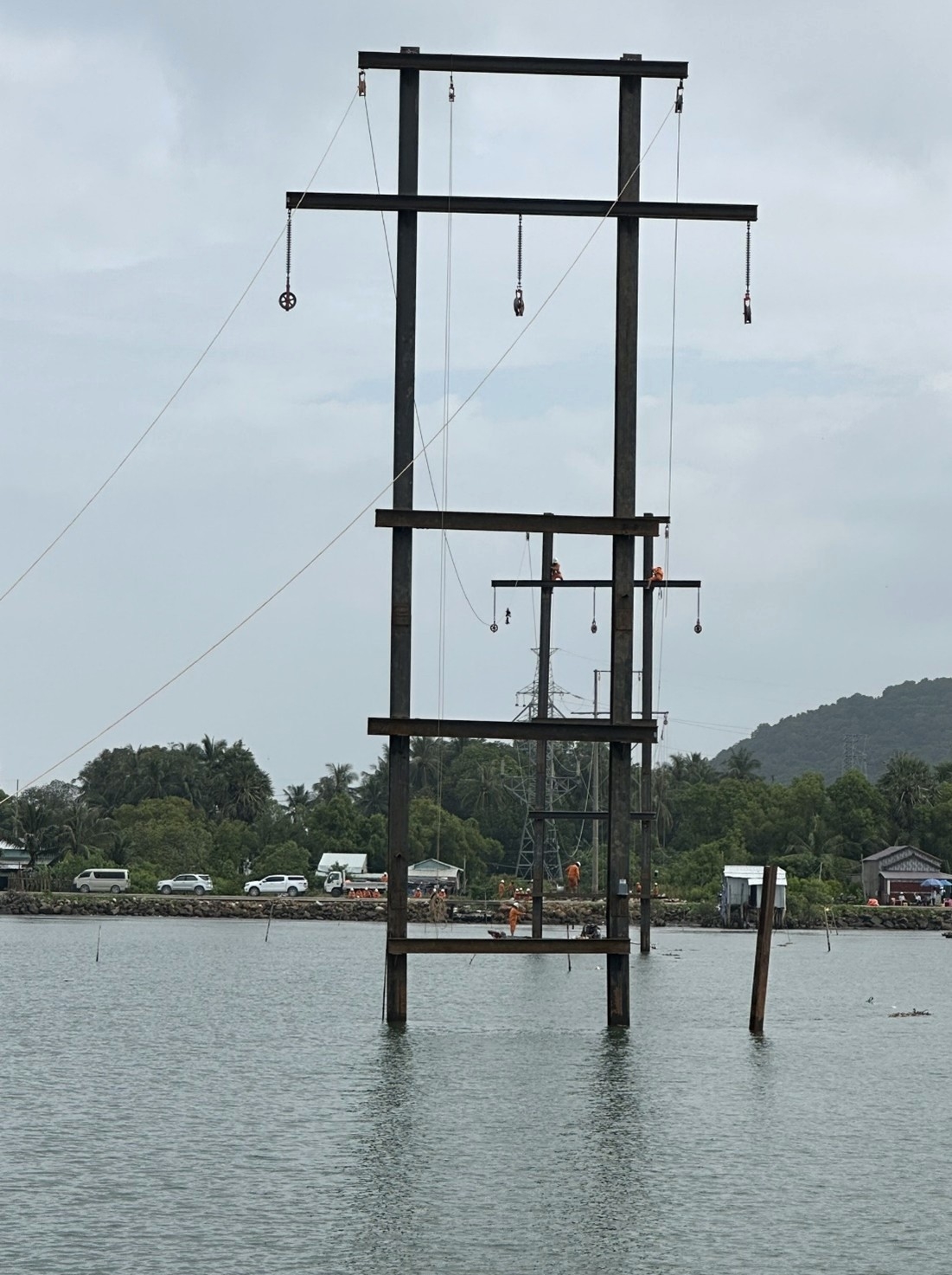 Tin vui cho người dân Phú Quốc sau sự cố đứt cáp ngầm điện 110kV - Ảnh 4.