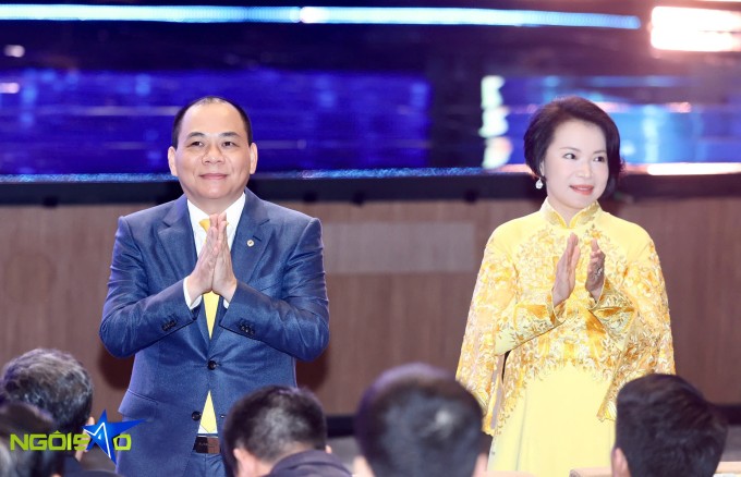 Tỷ phú Phạm Nhật Vượng và vợ - bà Phạm Thu Hương, Phó Chủ tịch thứ nhất Hội đồng Quản trị Vingroup. Ảnh: Giang Huy