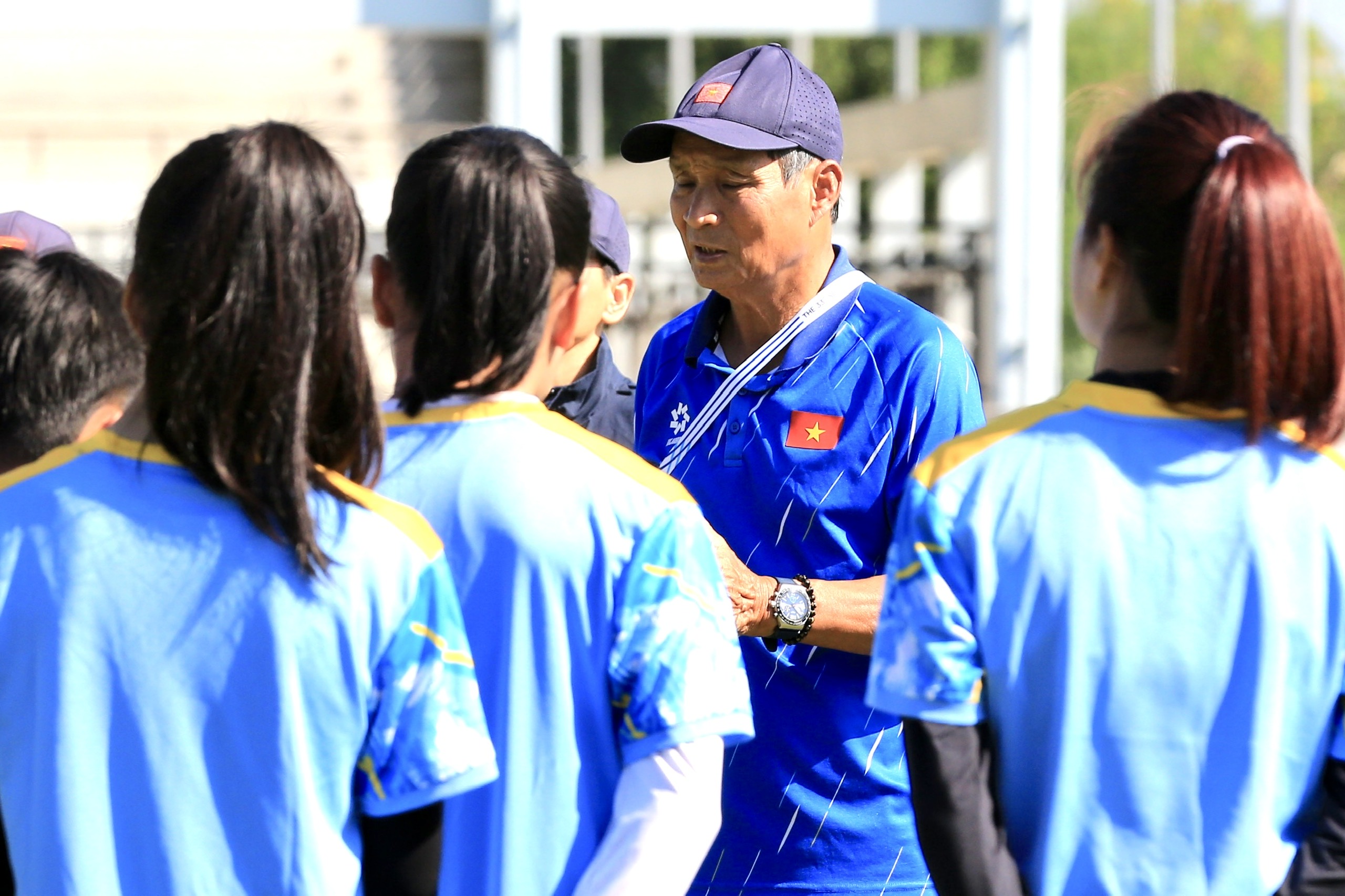 Người trám chỗ Huỳnh Như ở trận hủy diệt Malaysia nói điều bất ngờ, mơ chạm tay vào vàng SEA Games- Ảnh 9. Người trám chỗ Huỳnh Như ở trận hủy diệt Malaysia nói điều bất ngờ, mơ chạm tay vào vàng SEA Games- Ảnh 9.