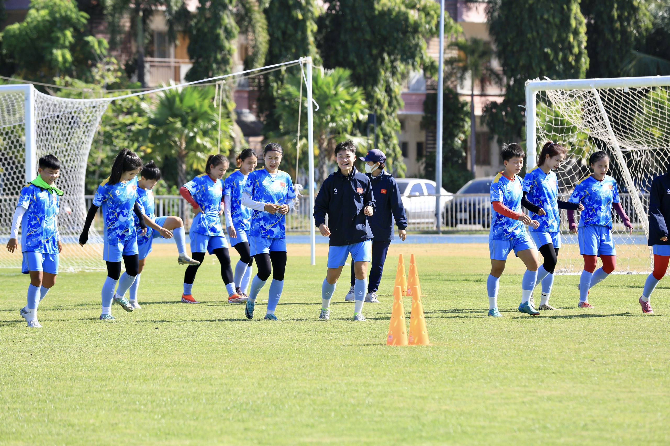 Người trám chỗ Huỳnh Như ở trận hủy diệt Malaysia nói điều bất ngờ, mơ chạm tay vào vàng SEA Games- Ảnh 13. Người trám chỗ Huỳnh Như ở trận hủy diệt Malaysia nói điều bất ngờ, mơ chạm tay vào vàng SEA Games- Ảnh 13.