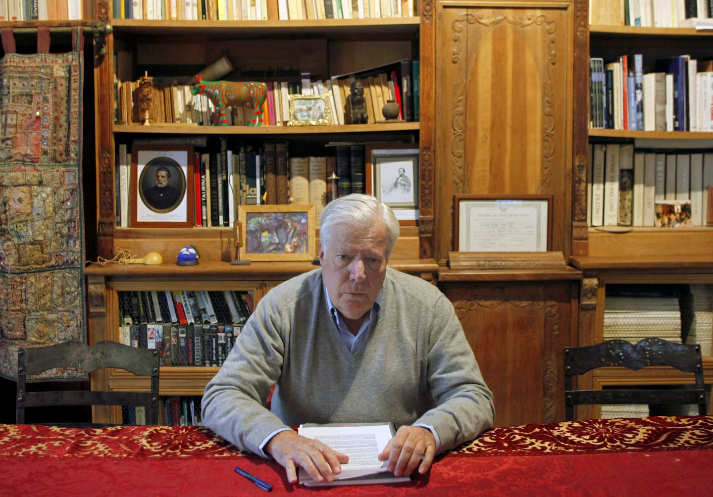 Cú lừa đau của giới tài phiệt: Người thừa kế Hermès bị cô lập, tài sản âm thầm mất sạch trong 26 năm- Ảnh 4.