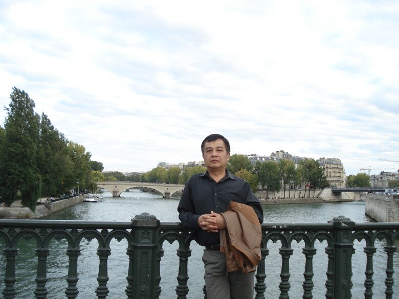 "Hổ phụ sinh hổ tử", MC VTV từng là Thủ khoa khoe bố ruột là Giáo sư - Tiến sĩ, Nhà giáo nhân dân đáng kính 4 Ông là người thầy đáng nể của nhiều thế hệ học trò.