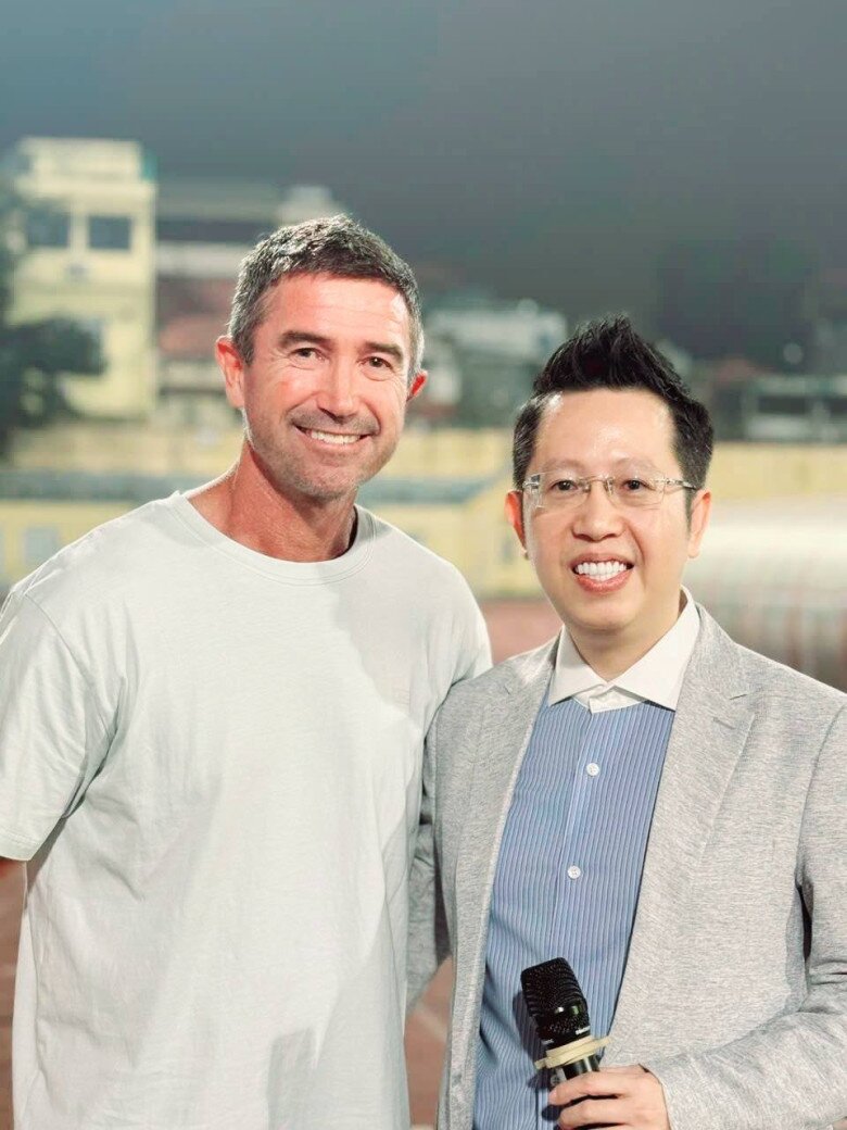 "Hổ phụ sinh hổ tử", MC VTV từng là Thủ khoa khoe bố ruột là Giáo sư - Tiến sĩ, Nhà giáo nhân dân đáng kính 10 amp;#34;Hổ phụ sinh hổ tửamp;#34;, MC VTV từng là Thủ khoa khoe bố ruột là Giáo sư - Tiến sĩ, Nhà giáo nhân dân đáng kính - 9