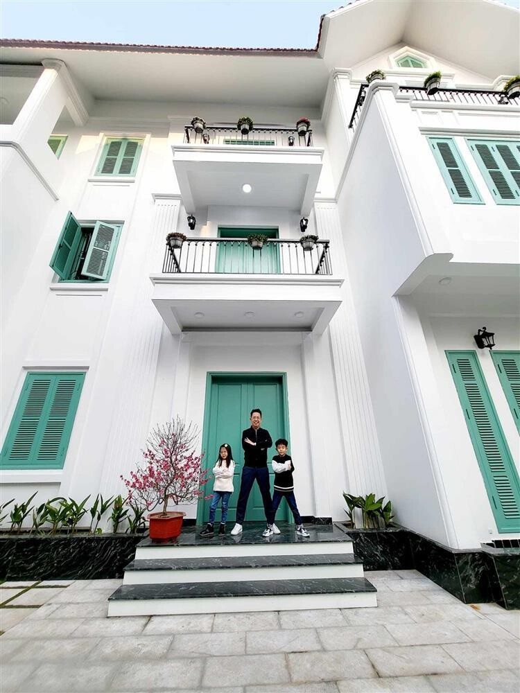 "Hổ phụ sinh hổ tử", MC VTV từng là Thủ khoa khoe bố ruột là Giáo sư - Tiến sĩ, Nhà giáo nhân dân đáng kính 12 amp;#34;Hổ phụ sinh hổ tửamp;#34;, MC VTV từng là Thủ khoa khoe bố ruột là Giáo sư - Tiến sĩ, Nhà giáo nhân dân đáng kính - 11