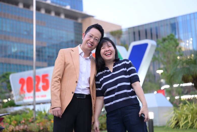 "Hổ phụ sinh hổ tử", MC VTV từng là Thủ khoa khoe bố ruột là Giáo sư - Tiến sĩ, Nhà giáo nhân dân đáng kính 14 amp;#34;Hổ phụ sinh hổ tửamp;#34;, MC VTV từng là Thủ khoa khoe bố ruột là Giáo sư - Tiến sĩ, Nhà giáo nhân dân đáng kính - 13