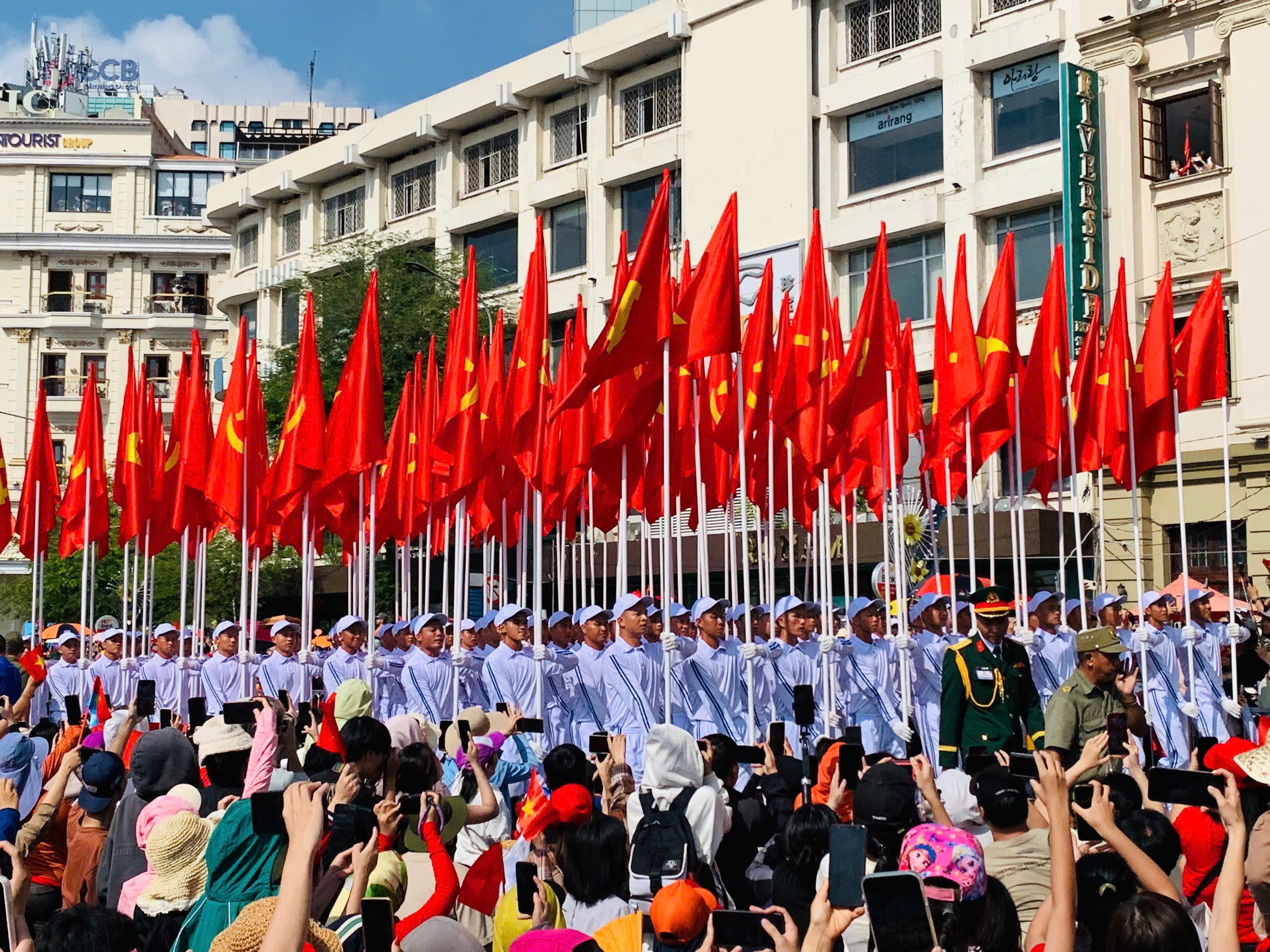 Sau diễu binh, diễu hành dịp 30-4, TP HCM đề xuất có 