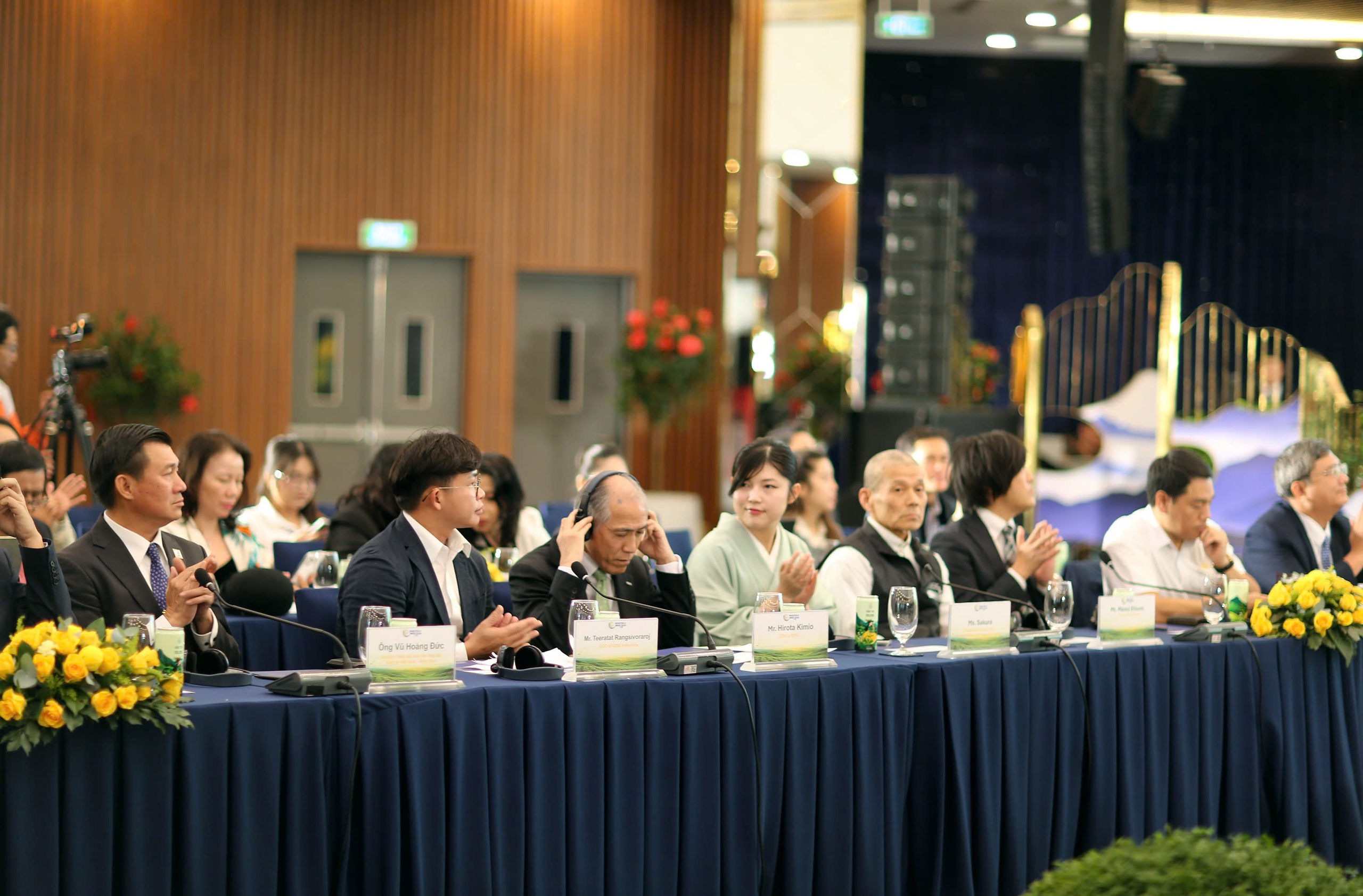 Bàn về văn hóa, ngoại giao trà- Ảnh 4. Bàn về văn hóa, ngoại giao trà- Ảnh 4.