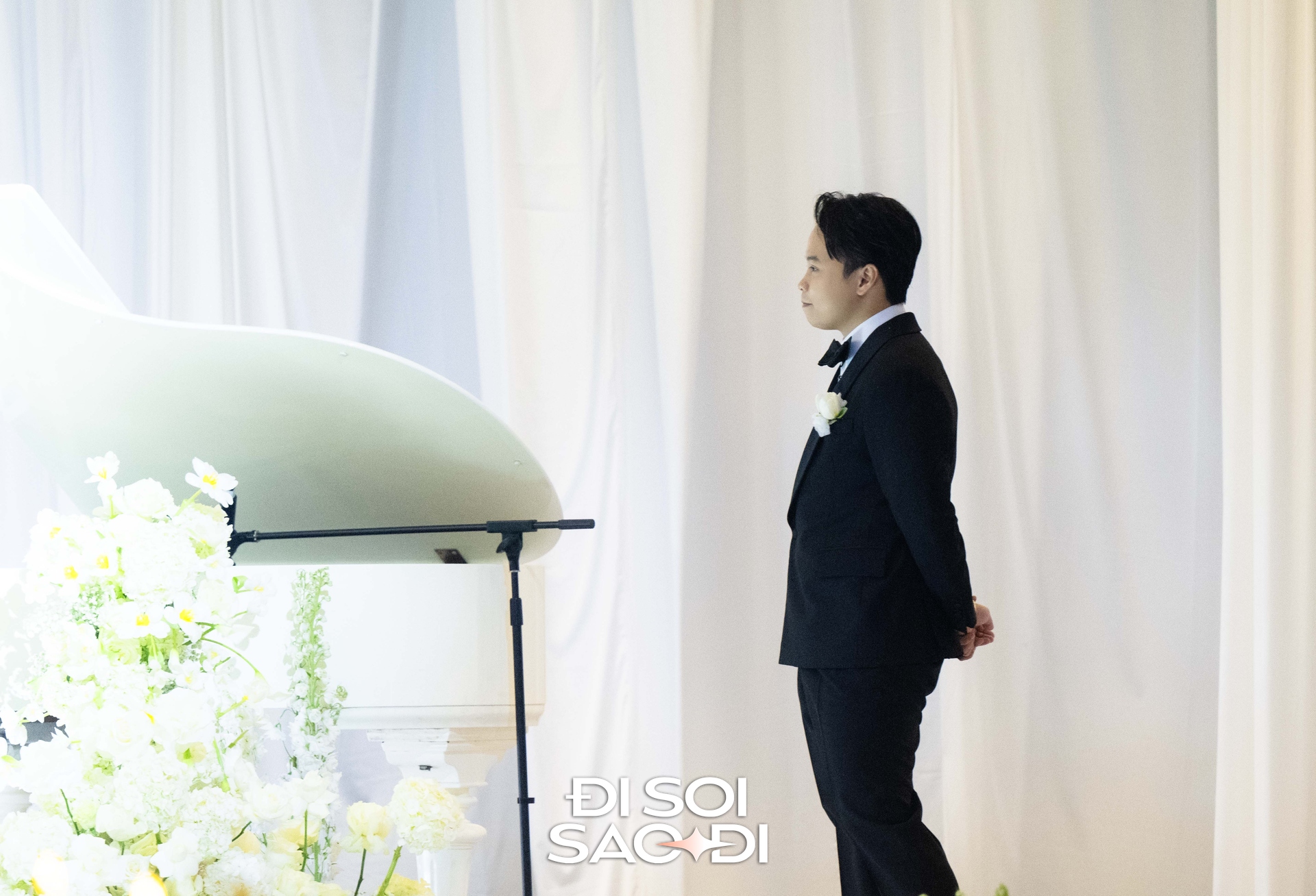 Đám cưới Hương Ly tại Hà Nội: Cô dâu che bụng lùm lùm, Hoa hậu Khánh Vân và dàn mỹ nhân đổ bộ - Ảnh 7.