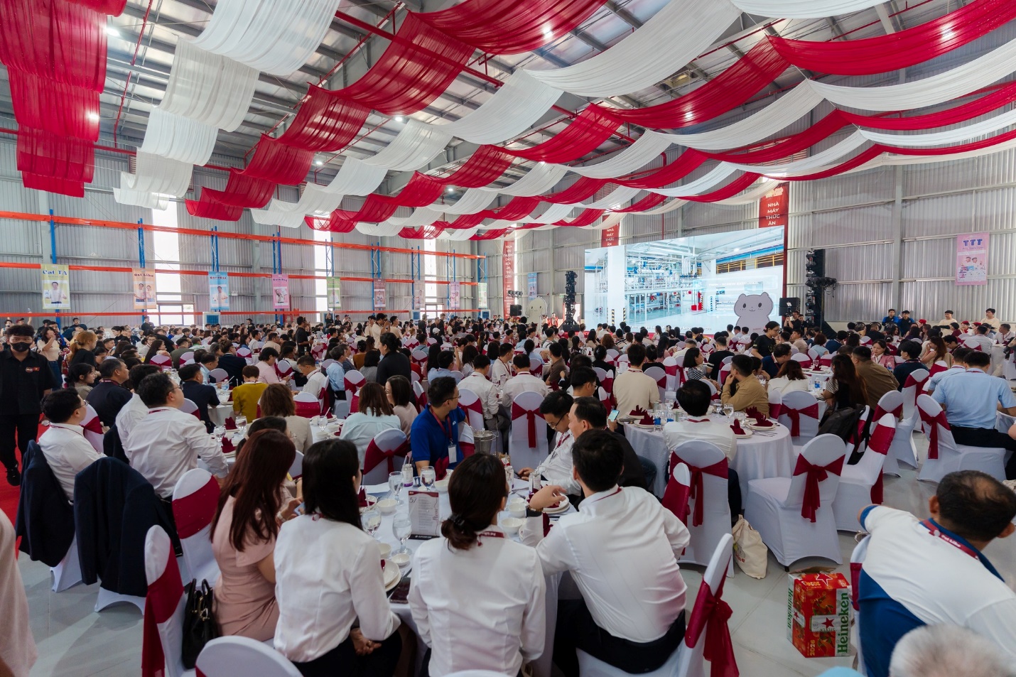 PetLike tiên phong xây dựng nhà máy sản xuất thức ăn thú cưng tại Việt Nam- Ảnh 3. PetLike tiên phong xây dựng nhà máy sản xuất thức ăn thú cưng tại Việt Nam- Ảnh 3.