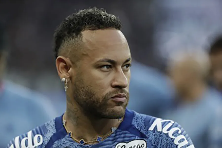 Neymar hồi hộp chờ đợi xem mình có được dự World Cup hay không. ẢNH: EPA neymar-world-cup-2026.jpg