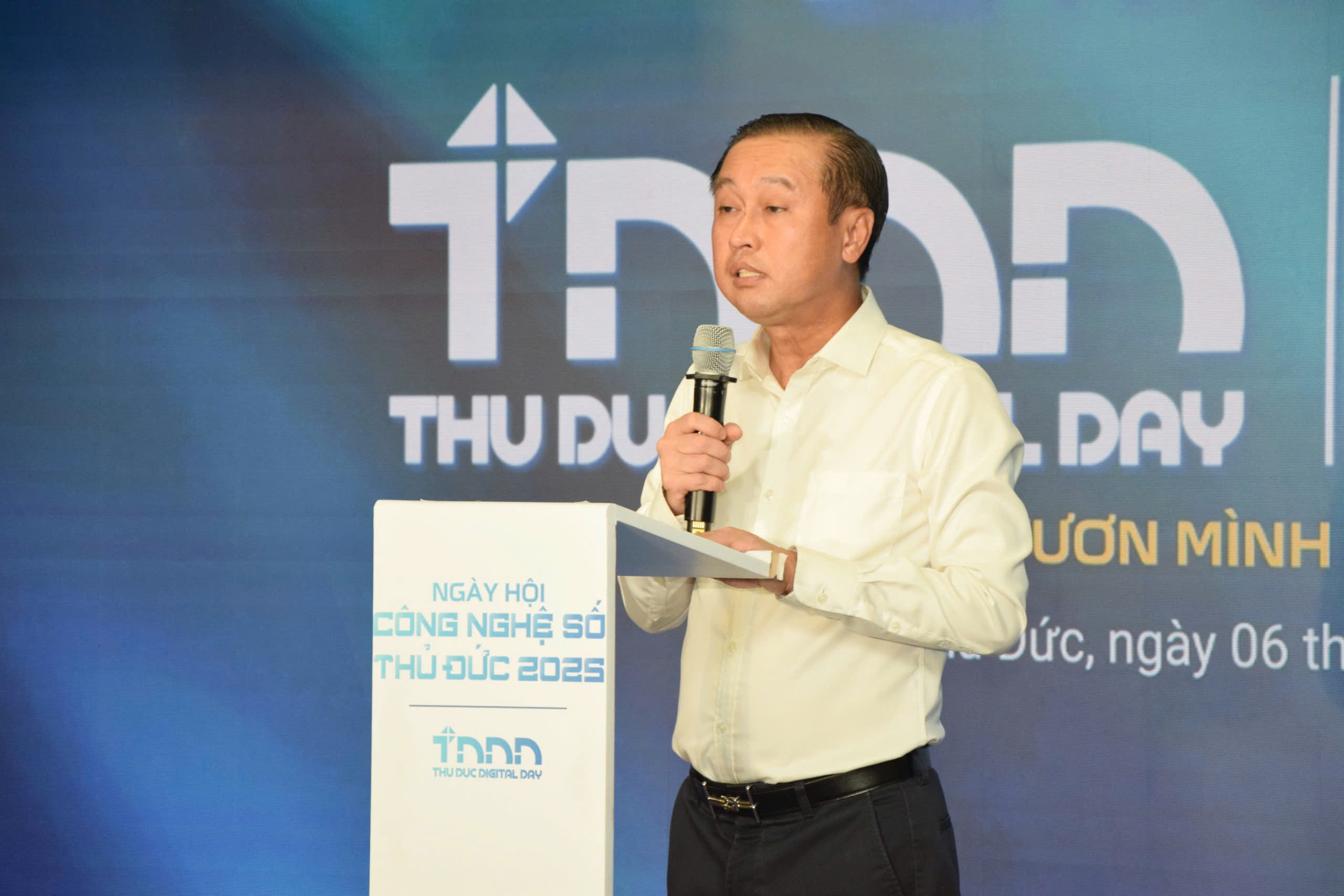 Phường Thủ Đức ra mắt bản đồ số 3D và Zalo mini app nhằm quản lý đô thị hiệu quả 5 Phường Thủ Đức ra mắt bản đồ số 3D và Zalo mini app nhằm quản lý đô thị hiệu quả - Ảnh 5.