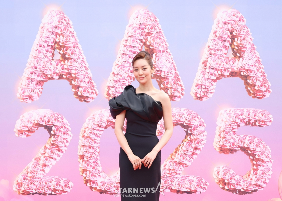 Siêu thảm đỏ AAA 2025: 