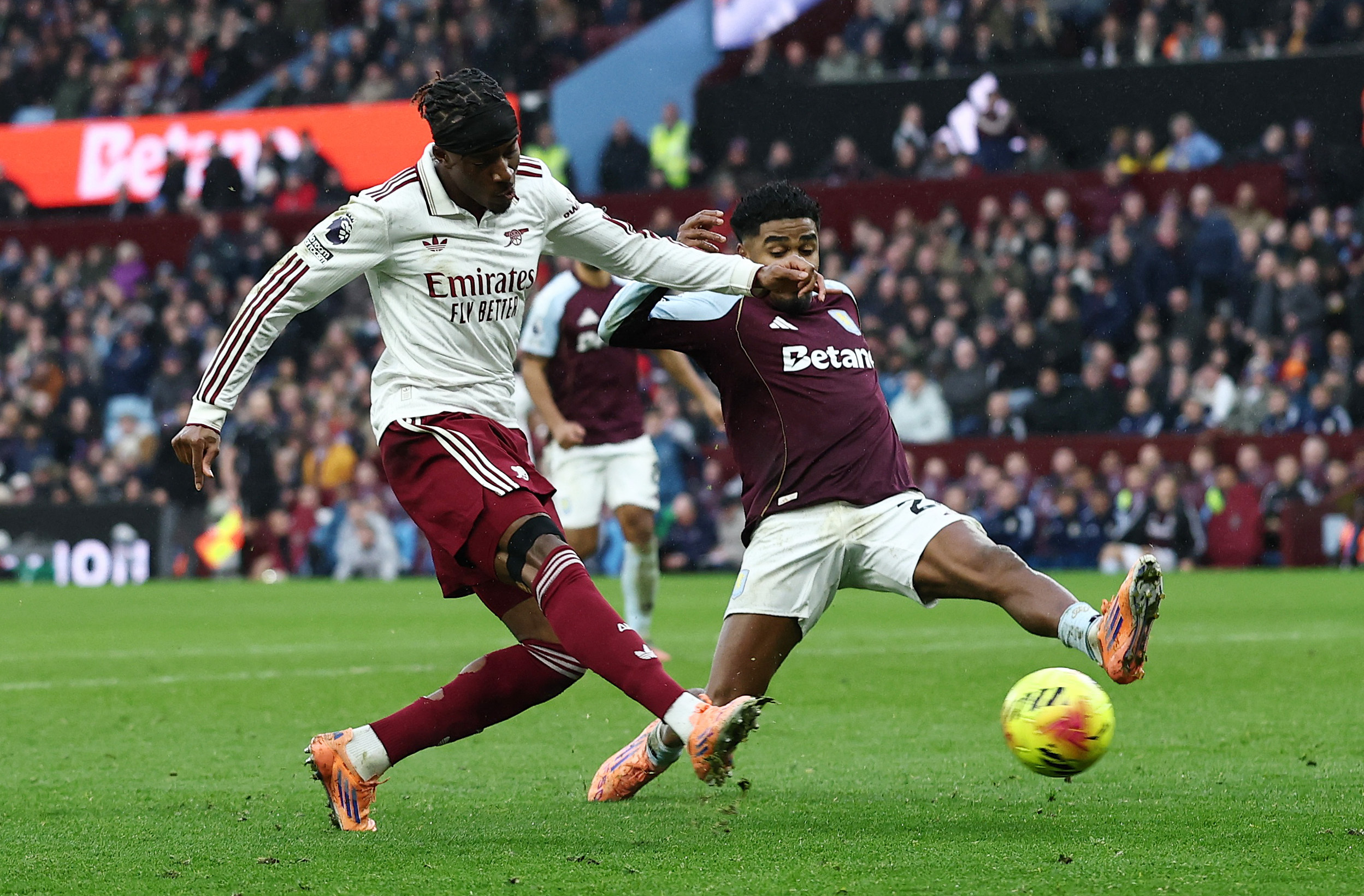 Aston Villa đánh bại Arsenal ở phút bù giờ cuối cùng 2 Arsenal - Ảnh 2.