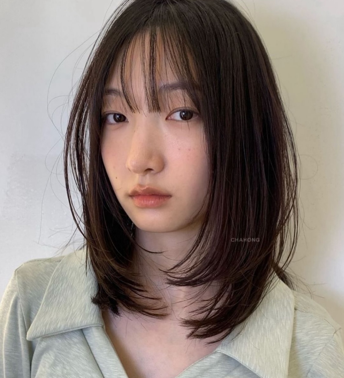 1765043197 18 5 kieu toc hack tuoi tot nhat giua vo van