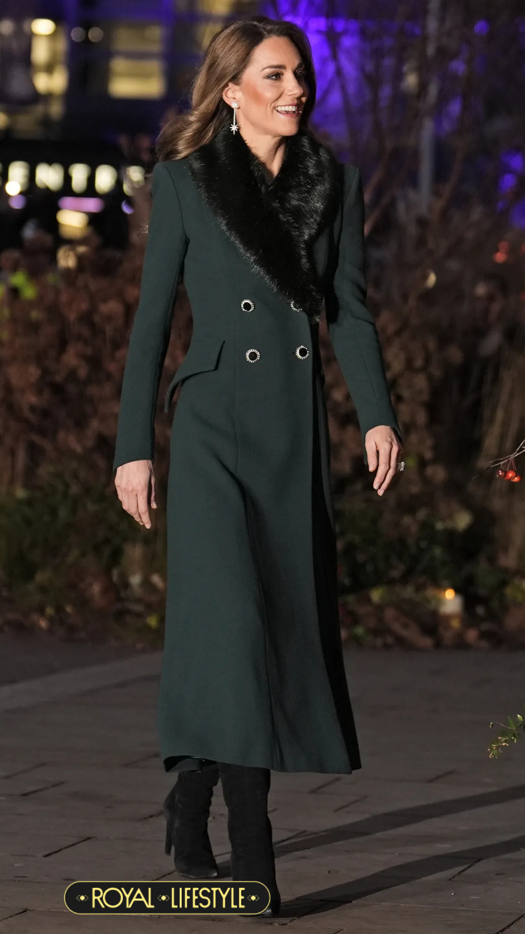 Kate Middleton tỏa sáng tại đại lễ Giáng sinh , lan tỏa thông điệp yêu thương 4 1765044488 810 Kate Middleton toa sang tai dai le Giang sinh