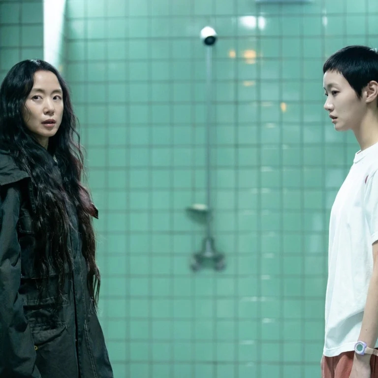 Đợi cả năm để xem phim Hàn này quả không uổng: Nữ chính diễn như bị điên thật, chỉ ước dài thêm vài chục tập 2 1765046909 77 Doi ca nam de xem phim Han nay qua khong