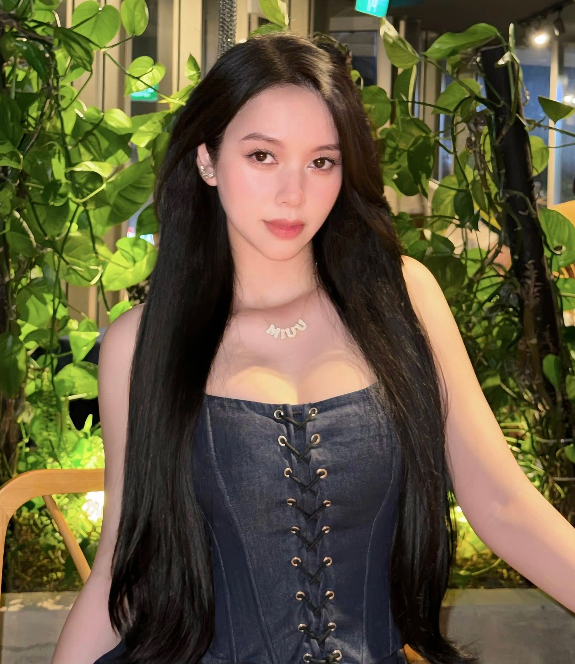 Vẻ đẹp lai Tây cuốn hút của nữ diễn viên vào vai gái đểu phim VTV - 11 Vẻ đẹp lai Tây cuốn hút của nữ diễn viên vào vai gái đểu phim VTV - 11