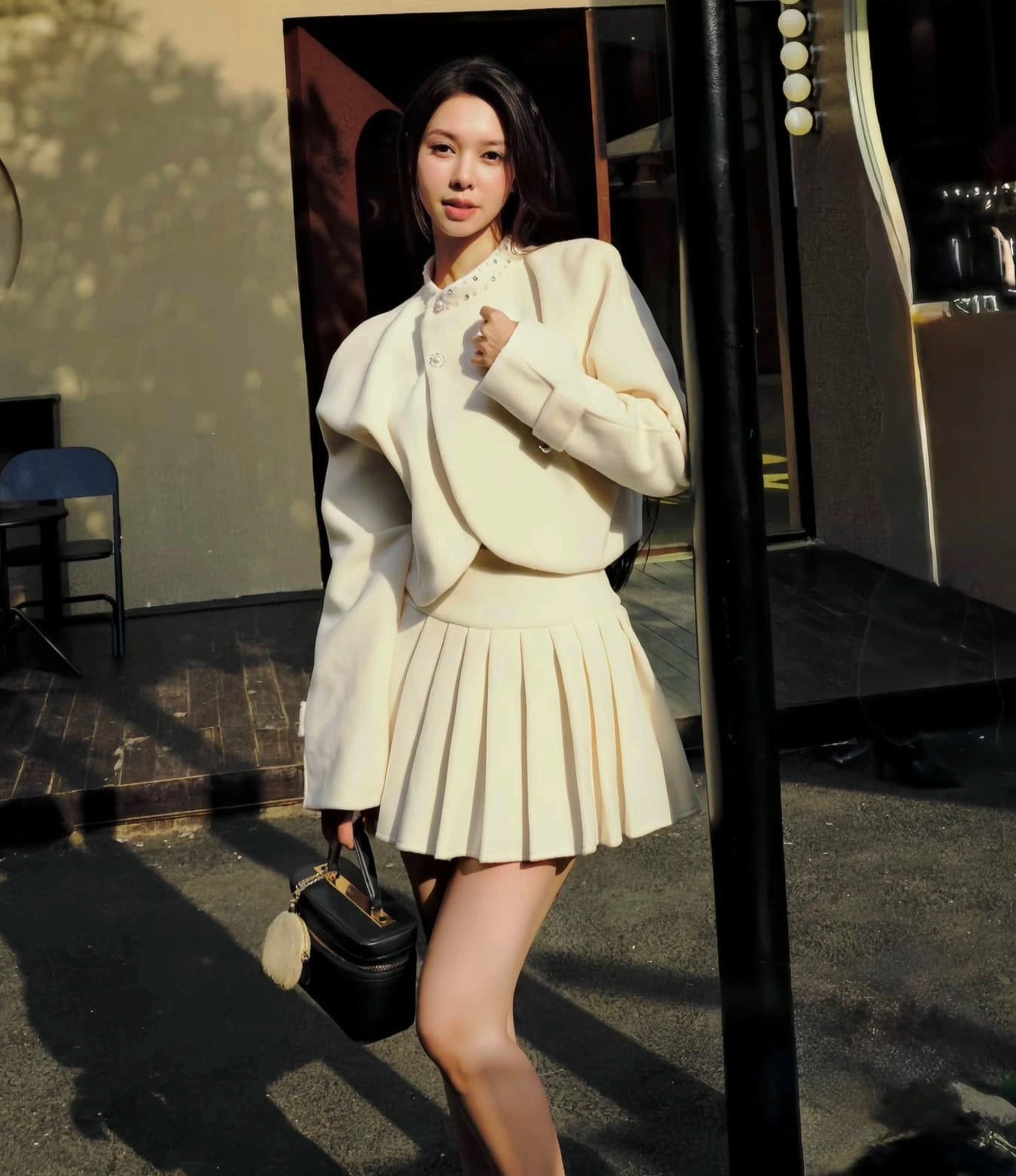 Vẻ đẹp lai Tây cuốn hút của nữ diễn viên vào vai gái đểu phim VTV - 14 Vẻ đẹp lai Tây cuốn hút của nữ diễn viên vào vai gái đểu phim VTV - 14