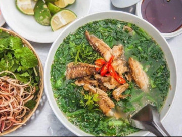 Ở Tuyên Quang có một loại bánh đặc sản làm từ loài hoa biểu tượng, xưa là món cứu đói cực kỳ bổ dưỡng 5 Về Hải Phòng thử món bún trứ danh: Chế biến vô cùng cầu kỳ, 10 người ăn cả 10 người đều nghiện