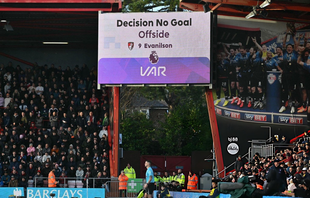 Chelsea hòa Bournemouth, tiếp tục hụt hơi trong cuộc đua vô địch - 2