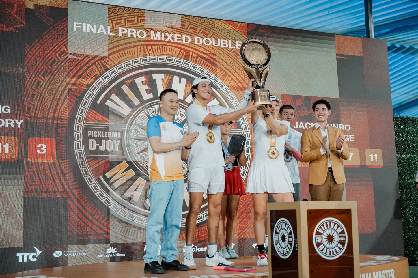 Pickleball D-Joy Vietnam Masters - Petrolimex Cup: Đỉnh cao Pickleball Việt Nam- Ảnh 2. Pickleball D-Joy Vietnam Masters - Petrolimex Cup: Đỉnh cao Pickleball Việt Nam- Ảnh 2.