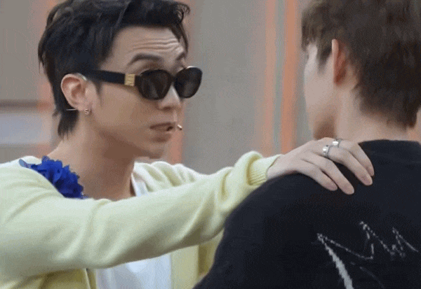 SOOBIN sốc mạnh, cả cõi mạng như “phát điên” vì Tân Binh Toàn Năng- Ảnh 4.