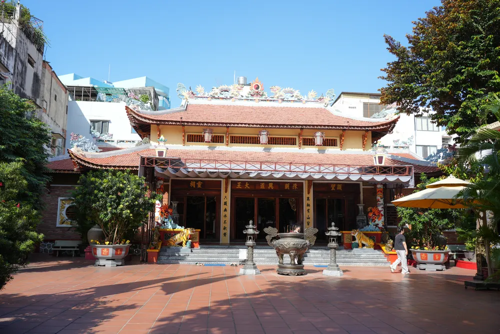 Đền thờ Đức Thánh Trần Hưng Đạo, nơi gìn giữ tinh thần hào khí dân tộc và Hịch tướng sĩ. tan-dinh-3.png