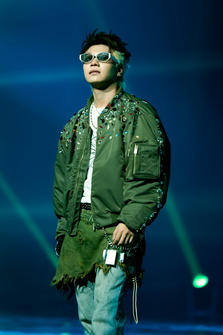 GILL khép lại tập 13 với bài hát đầy cảm xúc.