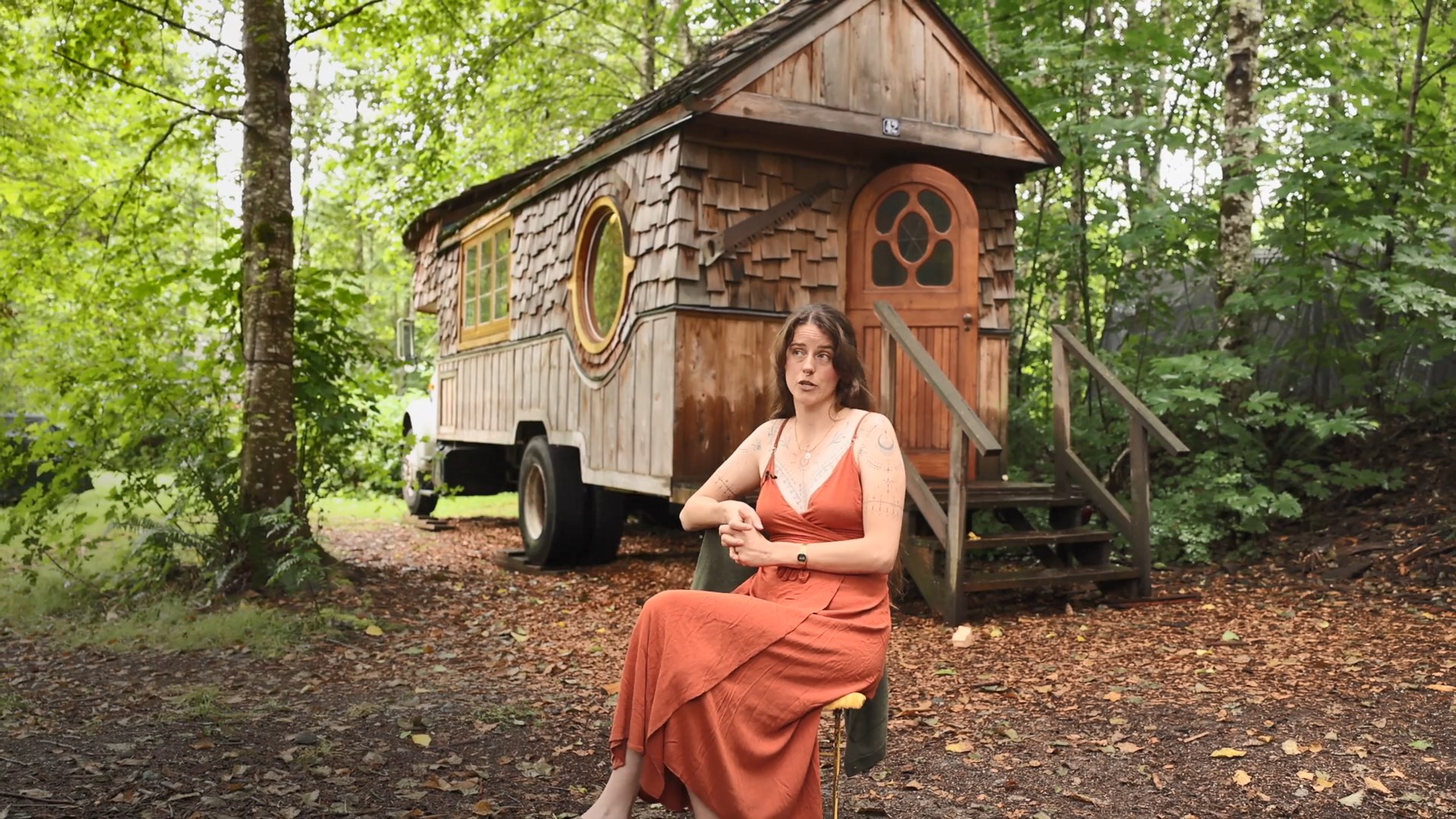 Nhà di động độc đáo người khó mua nhà sẽ thích: Chi phí chỉ ngang Mazda CX-5, như nhà cổ giữa rừng 3 Nhà di động độc đáo người khó mua nhà sẽ thích: Chi phí chỉ ngang Mazda CX-5, như nhà cổ giữa rừng - Ảnh 3.